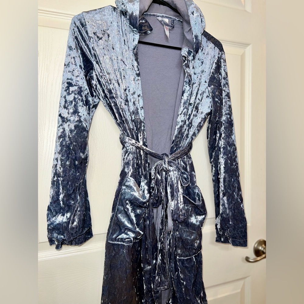 Women’s Robe (S:XS)